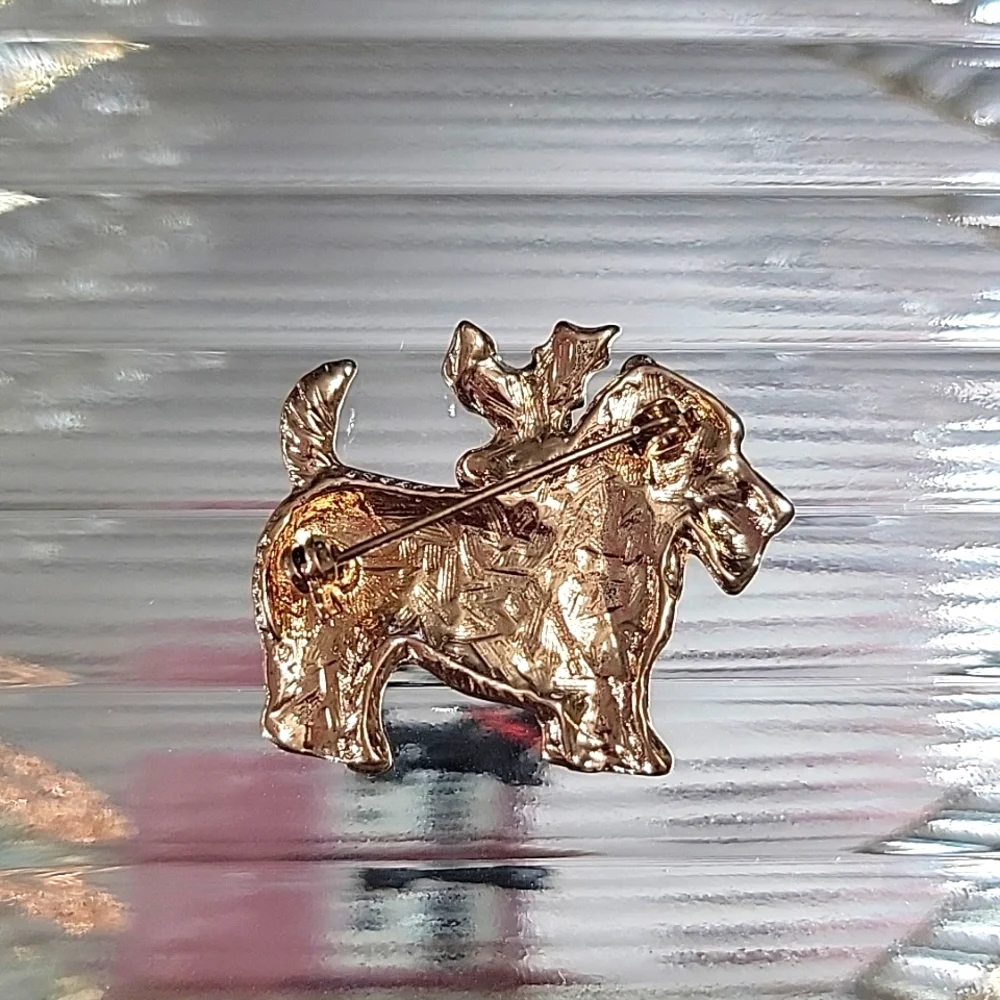 Scottish Terrier Black Enamel Red Rhinestones Vintage Christmas Holiday Brooch